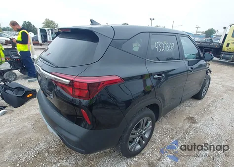 2022 Kia Seltos Lx z USA, uszkodzony, nr VIN KNDEPCAA6N7322814